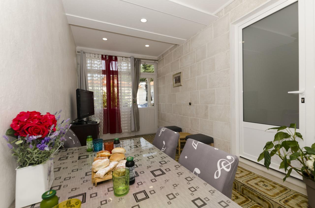 Apartments Tanja Baška Voda Cameră foto
